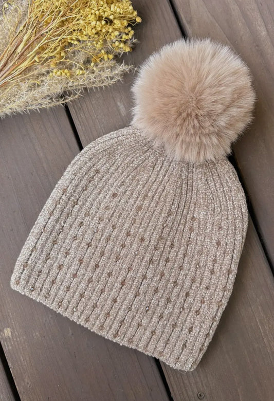 Beige Knitted Beanie with Faux Fur Pompom